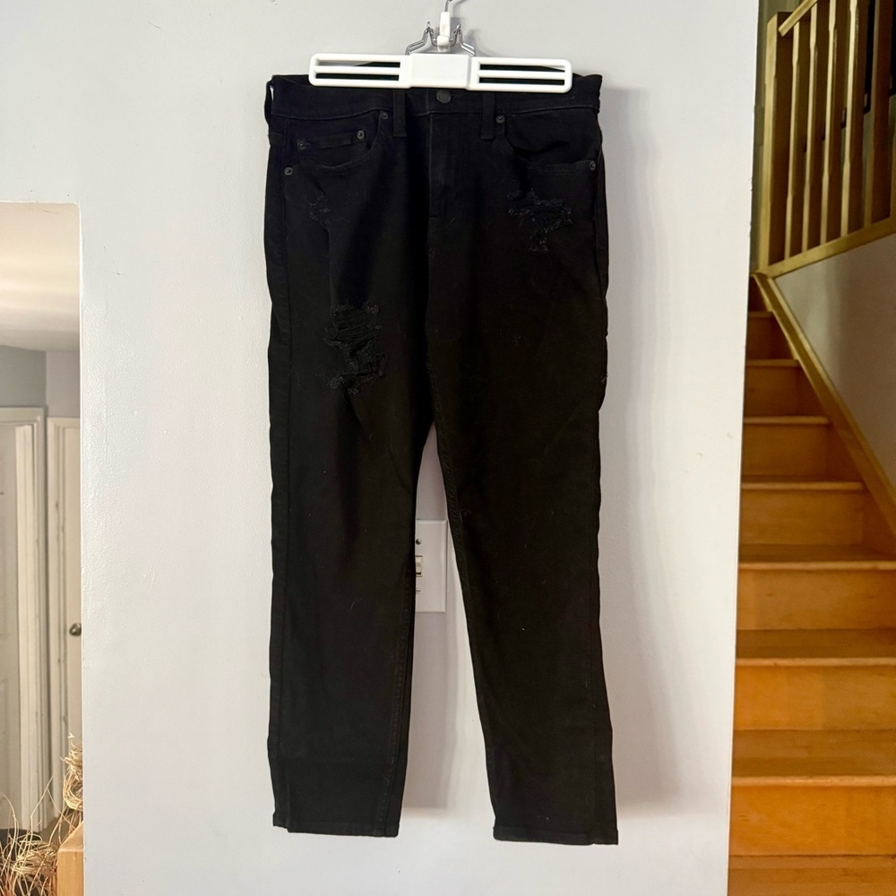 😸Hollister Black Crop Taper Jeans